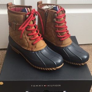 🥾 Americana Duck Boots